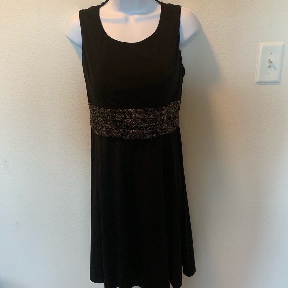 Jessica Howard Petite Black Sleeveless Dress